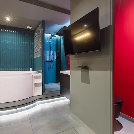 Arc De Triomphe Romantic Jacuzzi Emeraude Apartment *