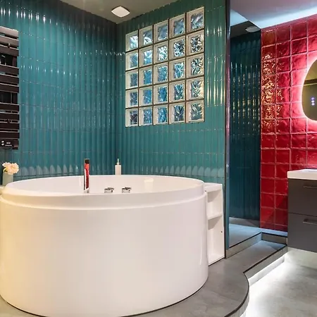 Arc De Triomphe Romantic Jacuzzi Emeraude Apartment