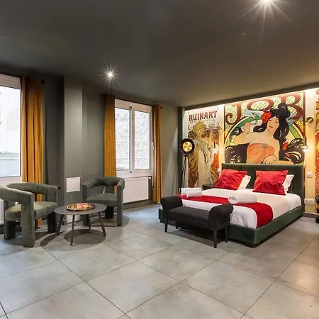 Apartment Arc De Triomphe Romantic Jacuzzi Emeraude
